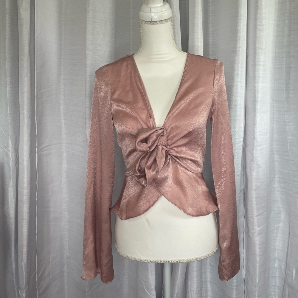 Misguided Satin Mauve Tie Top 🤍